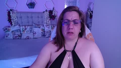 katerin Joness online show from January 13, 2025, 3:36 pm