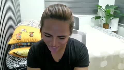 Snapshot of katiefrox_ chatting on January 23, 2025, 1:13 pm katiefrox online show from January 23, 2025, 1:13 pm