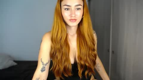 Snapshot of katiejane_ chatting on February 5, 2025, 2:37 pm Katie Jane online show from February 5, 2025, 2:37 pm