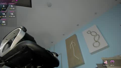 Kate Stonne online show from March 7, 2025, 9:40 am