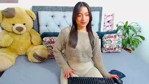 Follow Instagram katikloving online show from March 5, 2026, 7:26 am