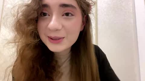 Rosie online show from May 12, 2026, 5:21 pm