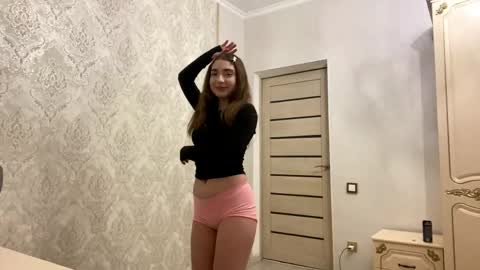 Rosie online show from June 2, 2026, 7:49 pm