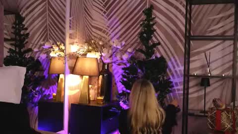 Snapshot of katjolie chatting on December 4, 2025, 8:50 pm KatJolie online show from December 4, 2025, 8:50 pm