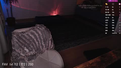 Snapshot of katrin_fox chatting on December 7, 2024, 1:51 pm pvt open online show from December 7, 2024, 1:51 pm