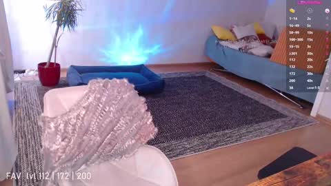 Snapshot of katrin_fox chatting on February 10, 2025, 1:33 pm pvt open online show from February 10, 2025, 1:33 pm