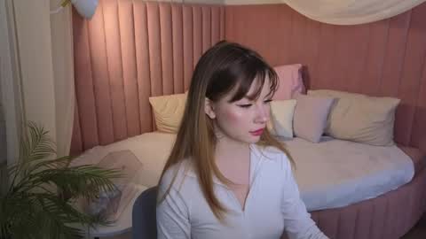 Kate online show from May 15, 2026, 1:45 am