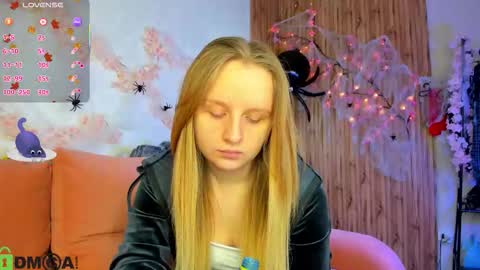 Katrina Bail online show from October 22, 2025, 1:06 am