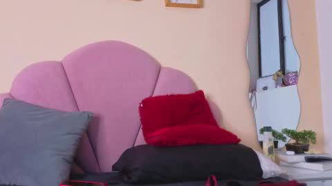 katrina_blaze online show from May 27, 2026, 1:57 am