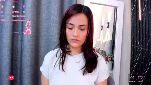 Keyla online show from September 26, 2025, 7:18 pm