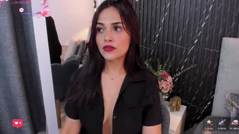 Keyla online show from November 10, 2025, 7:02 pm