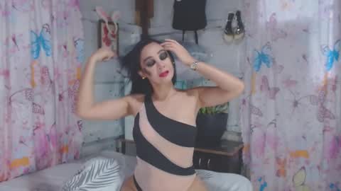 KatrinaVeronica online show from December 7, 2024, 10:28 pm