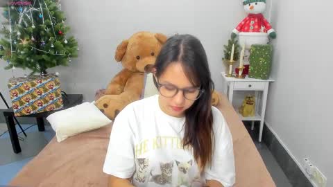 Kate online show from January 18, 2025, 12:26 pm