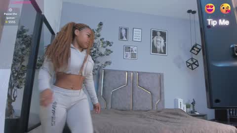 Snapshot of kattejordan chatting on February 6, 2025, 3:37 am Katerine online show from February 6, 2025, 3:37 am