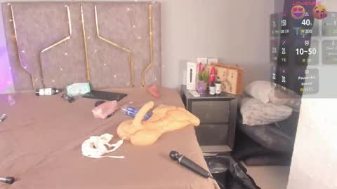 Snapshot of kattejordan chatting on September 14, 2025, 8:41 pm Katerine online show from September 14, 2025, 8:41 pm