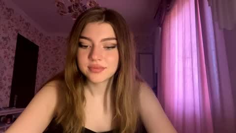 Molly online show from May 11, 2026, 6:19 am