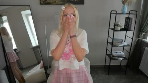 Katty online show from April 14, 2026, 8:42 am