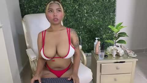 katy_love222 online show from May 30, 2026, 6:49 pm