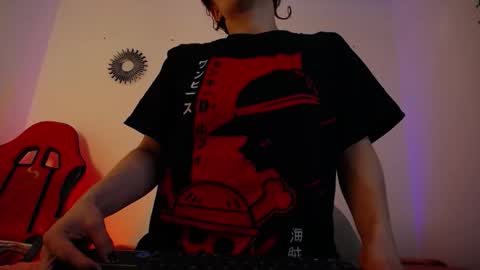 Katy Van online show from November 17, 2025, 8:25 pm