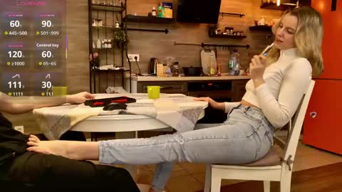 Katya online show from April 18, 2026, 7:01 am