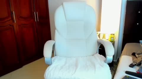 KATYAJHONSS online show from May 28, 2026, 11:24 pm