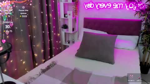 Kate online show from March 7, 2025, 7:08 am