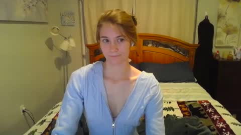 Snapshot of katynowhere chatting on January 14, 2025, 2:19 am Katy online show from January 14, 2025, 2:19 am