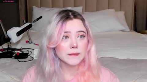 Snapshot of kawaii_yuki chatting on January 24, 2025, 8:44 am Yuki online show from January 24, 2025, 8:44 am