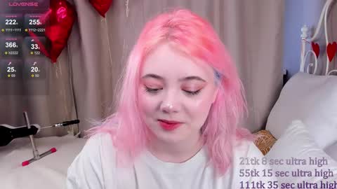 Snapshot of kawaii_yuki chatting on February 13, 2025, 8:38 am Yuki online show from February 13, 2025, 8:38 am