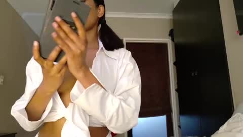 kawaiibabypie online show from January 31, 2025, 10:10 am