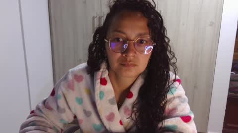  Khawit  online show from January 20, 2025, 6:21 am