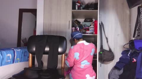  Khawit  online show from September 9, 2025, 7:41 am