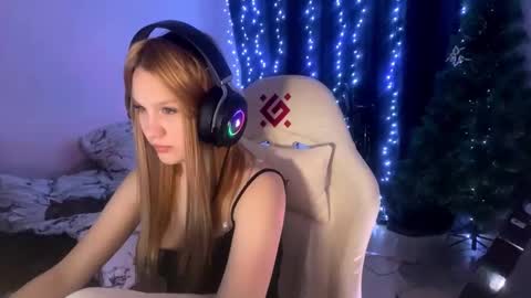 Snapshot of kayceefroehner chatting on February 12, 2026, 6:58 pm Amia online show from February 12, 2026, 6:58 pm