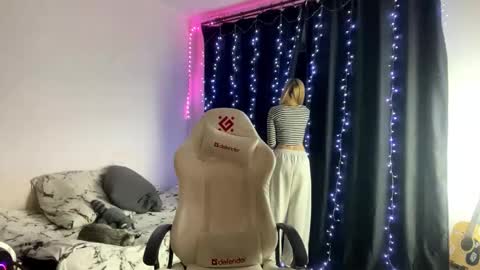 Amia online show from March 11, 2026, 5:52 pm