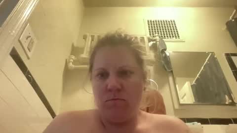 kayceexx33 online show from May 14, 2026, 1:18 pm