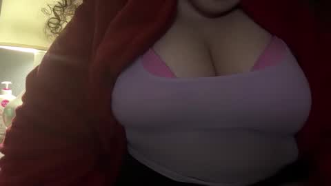 kayciee online show from April 25, 2026, 8:17 am