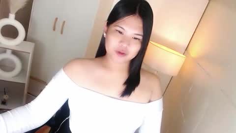 Y O U R        F U T U R E       K A Y L E E  online show from February 25, 2026, 5:33 pm