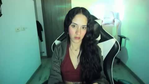 kaylie online show from October 15, 2025, 3:50 am