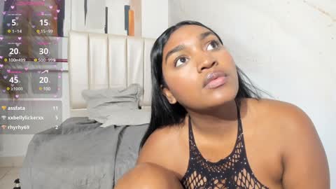 Snapshot of kayna_gomez chatting on January 9, 2025, 1:29 am Kayna online show from January 9, 2025, 1:29 am