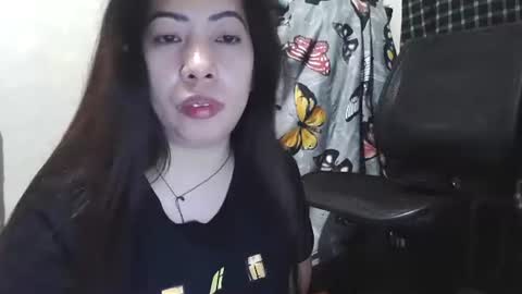 Snapshot of kazzandrasexy chatting on November 18, 2025, 5:12 am Kazzandra online show from November 18, 2025, 5:12 am