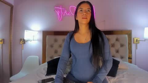 Keily online show from March 16, 2026, 11:36 am