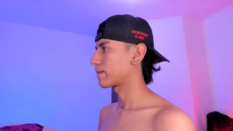 Alejandro Gonzalez online show from November 20, 2025, 4:56 am