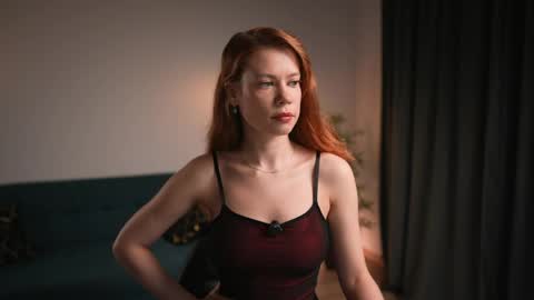 keira_knight online show from June 7, 2026, 9:18 pm