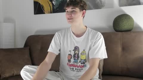 Snapshot of keithcozart1337 chatting on October 7, 2025, 12:57 pm Mark online show from October 7, 2025, 12:57 pm