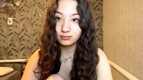 Kely online show from September 19, 2025, 11:11 am