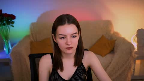 kelliebanshe online show from April 25, 2026, 4:37 am