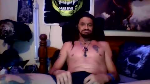 kelly7548 online show from June 19, 2026, 3:33 am