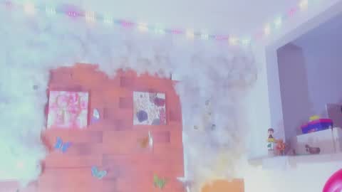 kelly__thomson online show from February 27, 2025, 3:05 pm