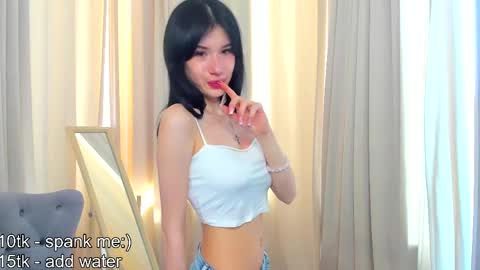 Kelly online show from May 13, 2026, 9:06 am