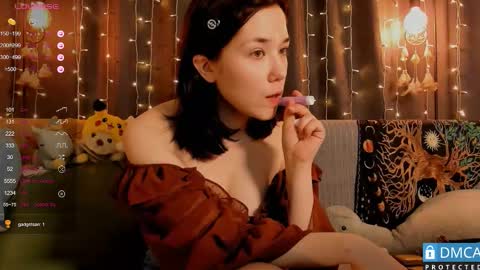 Kelly online show from March 23, 2026, 12:20 pm